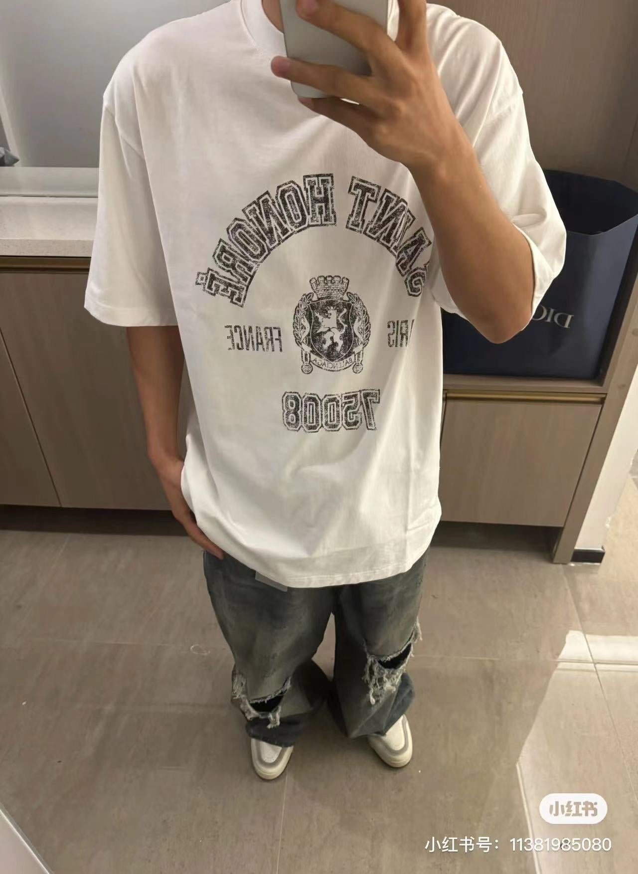 LuxluxHouse Best Quality Clothes Balenciaga T-shirt