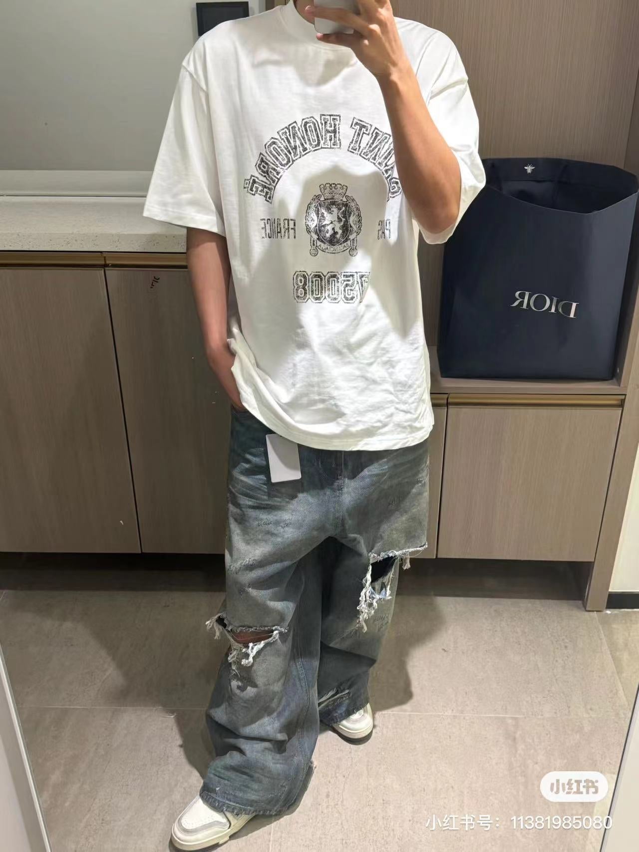 LuxluxHouse Best Quality Clothes Balenciaga T-shirt