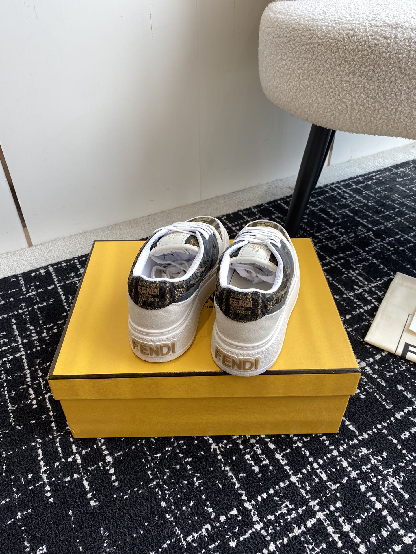 LuxluxHouse Best Quality Shoes Fendi