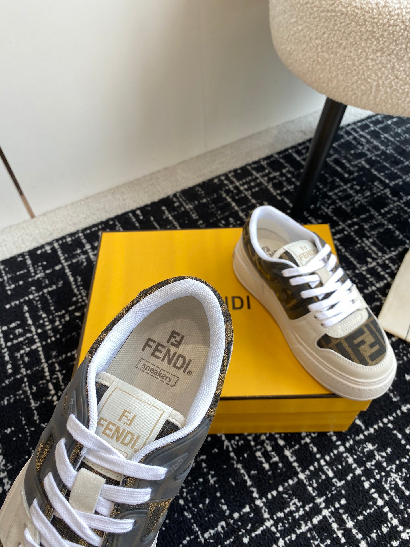 LuxluxHouse Best Quality Shoes Fendi