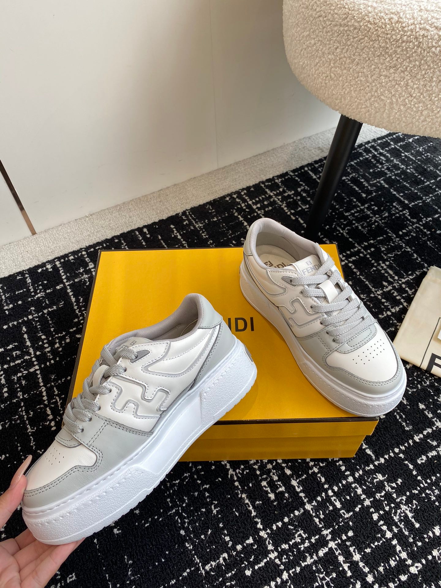 LuxluxHouse Best Quality Shoes Fendi