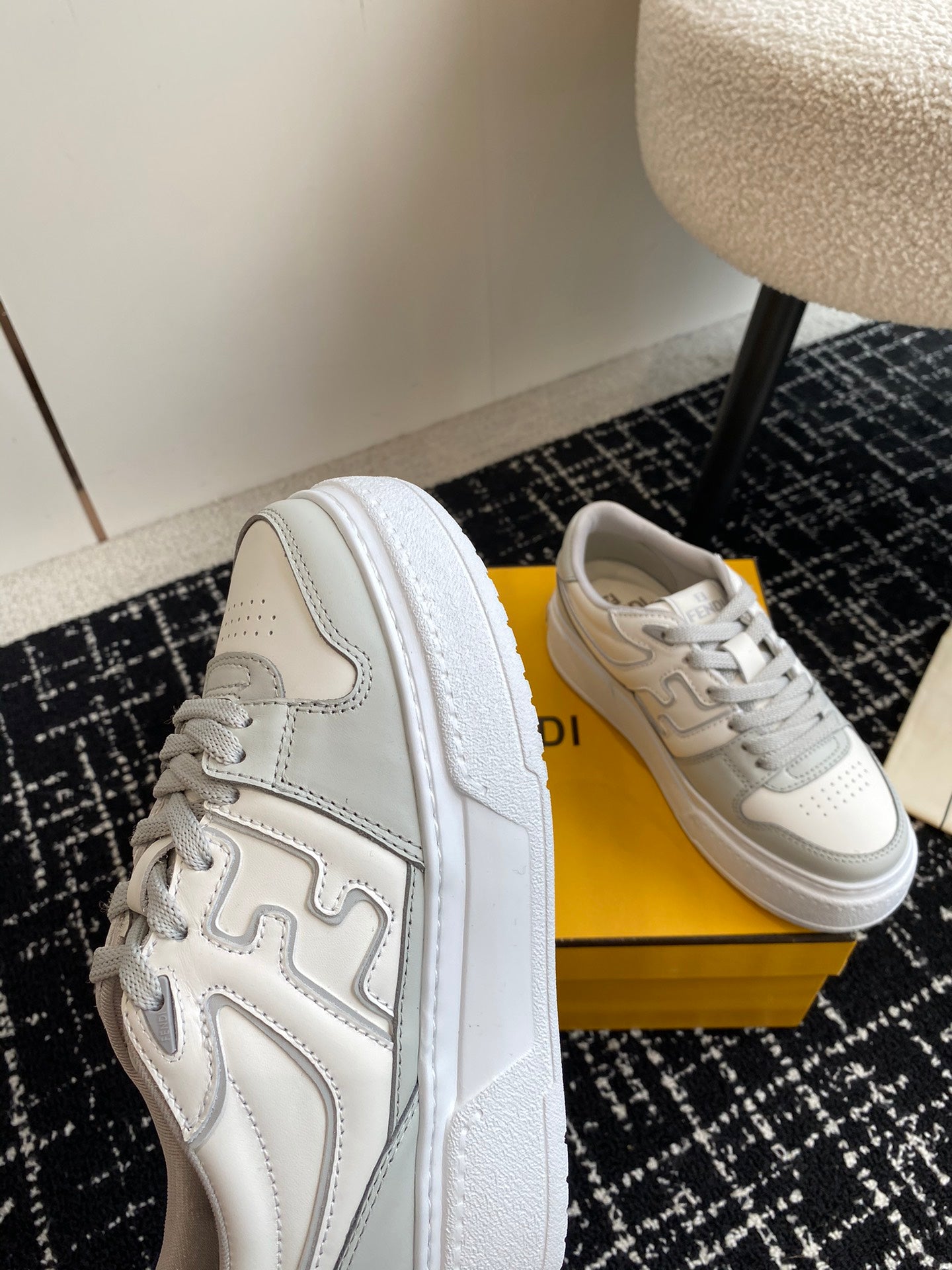 LuxluxHouse Best Quality Shoes Fendi