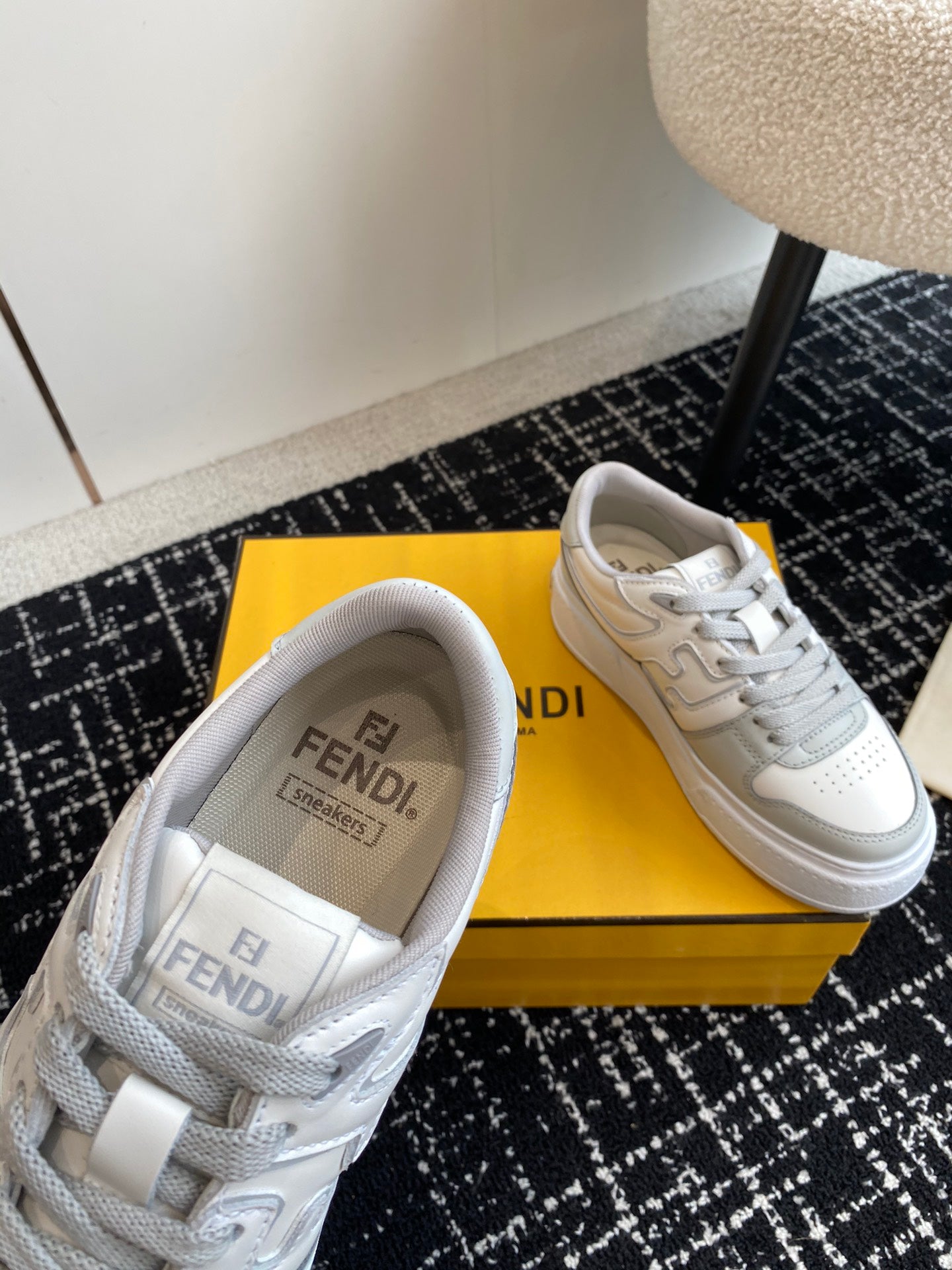 LuxluxHouse Best Quality Shoes Fendi