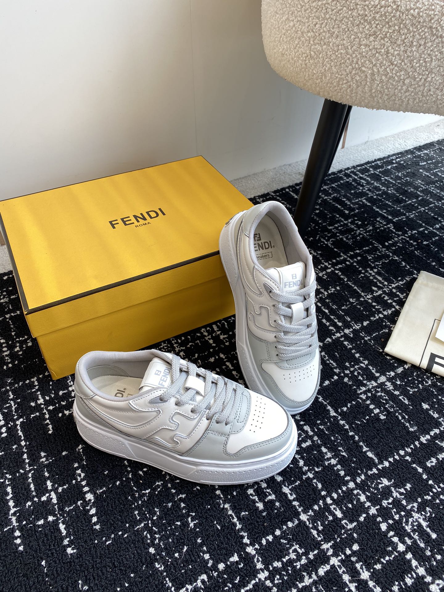 LuxluxHouse Best Quality Shoes Fendi