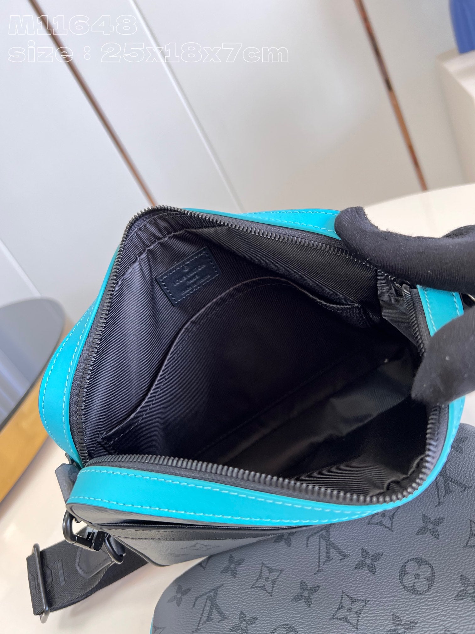 LuxluxHouse Best Quality Bags Louis Vuitton Men