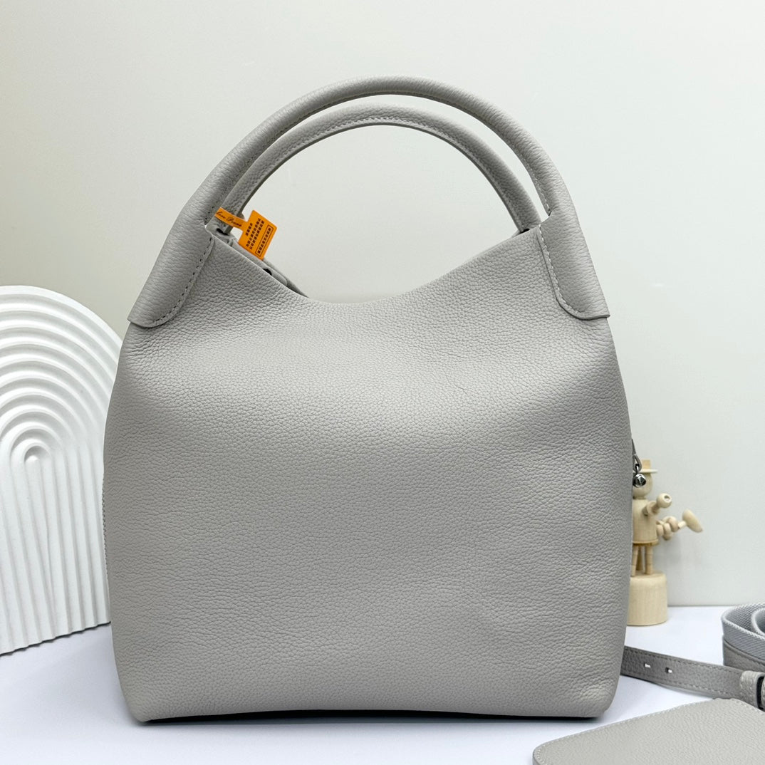 LuxluxHouse Best Quality Bags Loro Piana Women