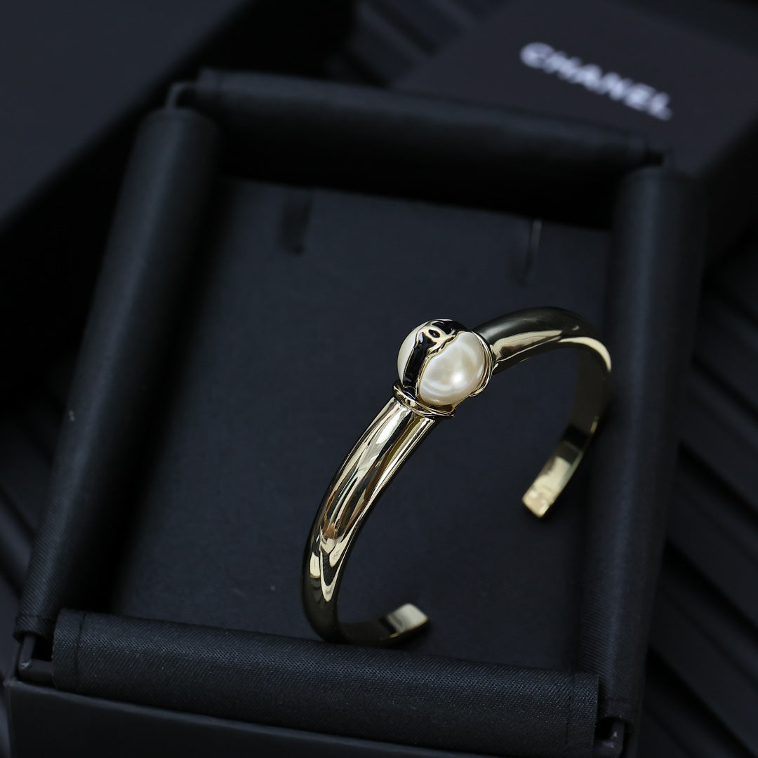 LuxluxHouse Best Quality Accessories Bracelet Chanel