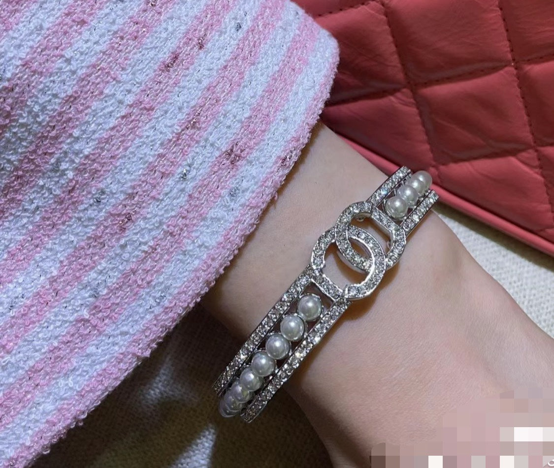 LuxluxHouse Best Quality Accessories Bracelet Bracelet Earrings Chanel Earrings