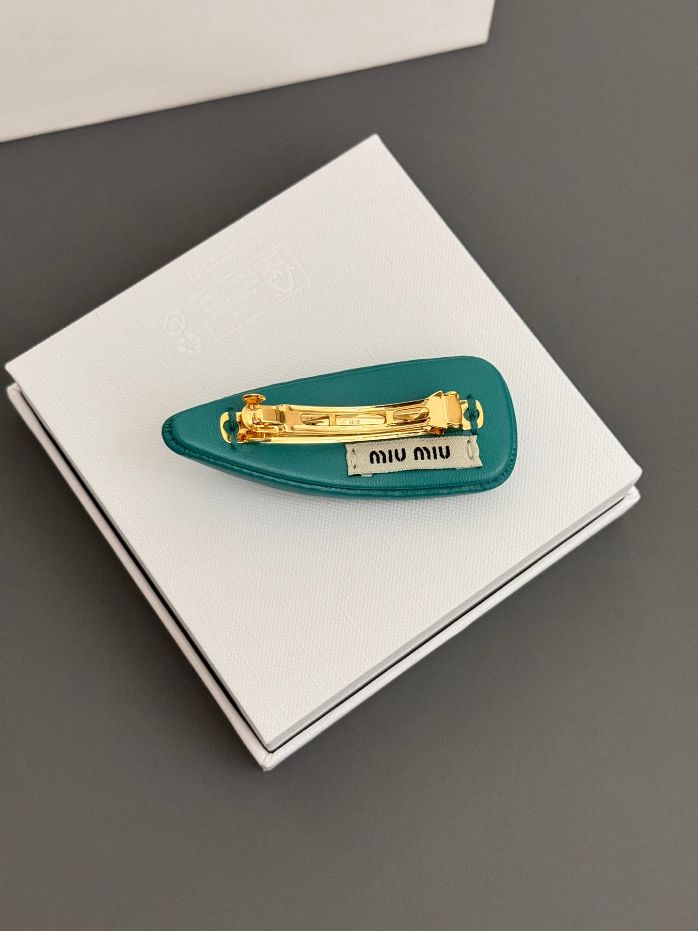 LuxluxHouse Best Quality Accessories Miu Miu