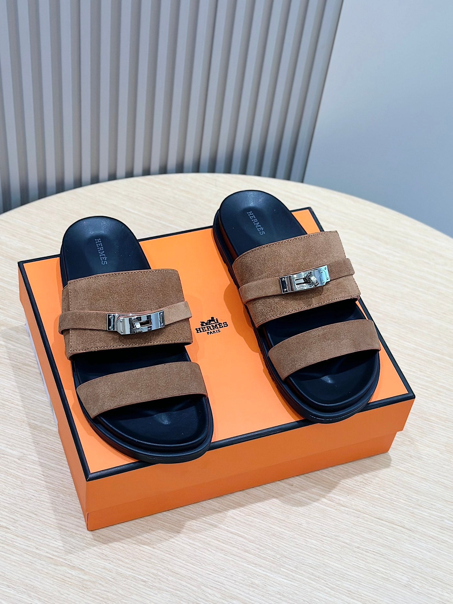 LuxluxHouse Best Quality Sandals Hermes