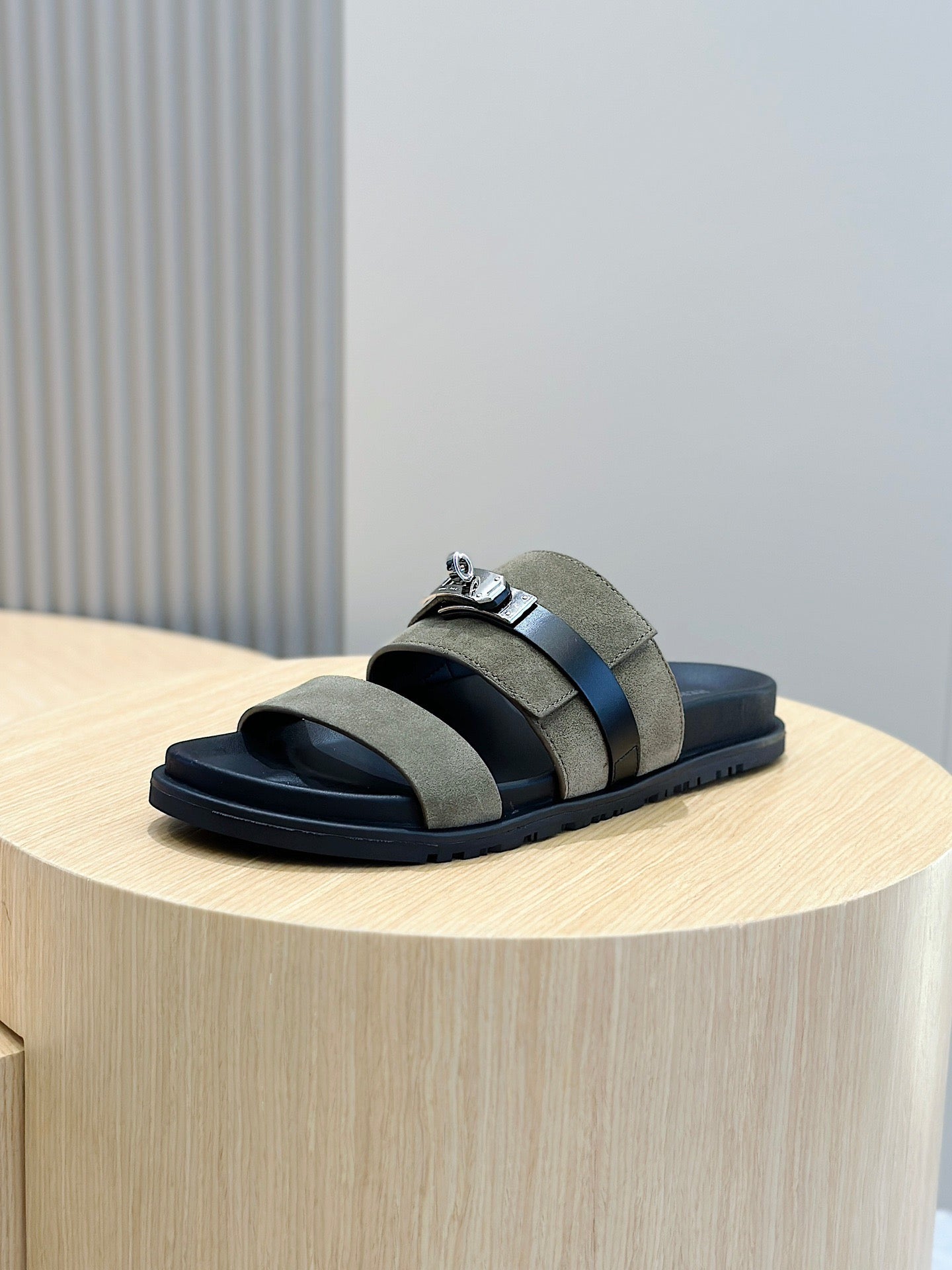 LuxluxHouse Best Quality Sandals Hermes