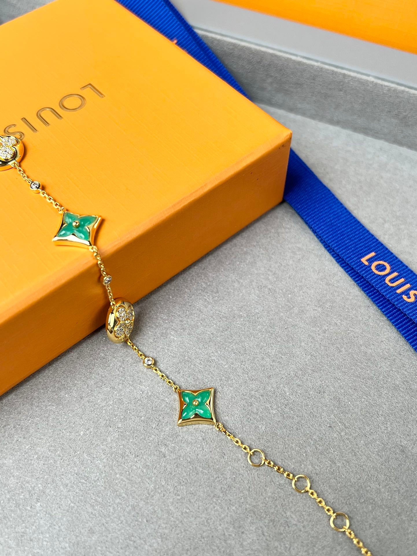 LuxluxHouse Best Quality Accessories Bracelet Louis Vuitton