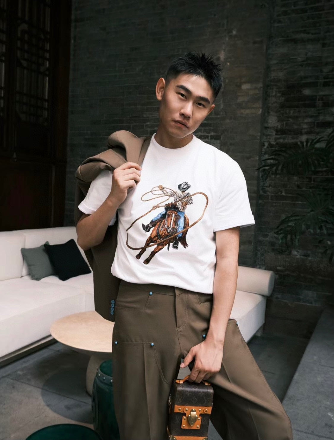 LuxluxHouse Best Quality Clothes T-shirt Louis Vuitton