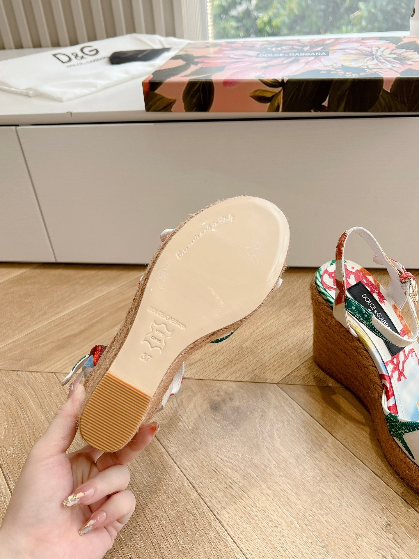 LuxluxHouse Best Quality Dolce & Gabbana Women Shoes