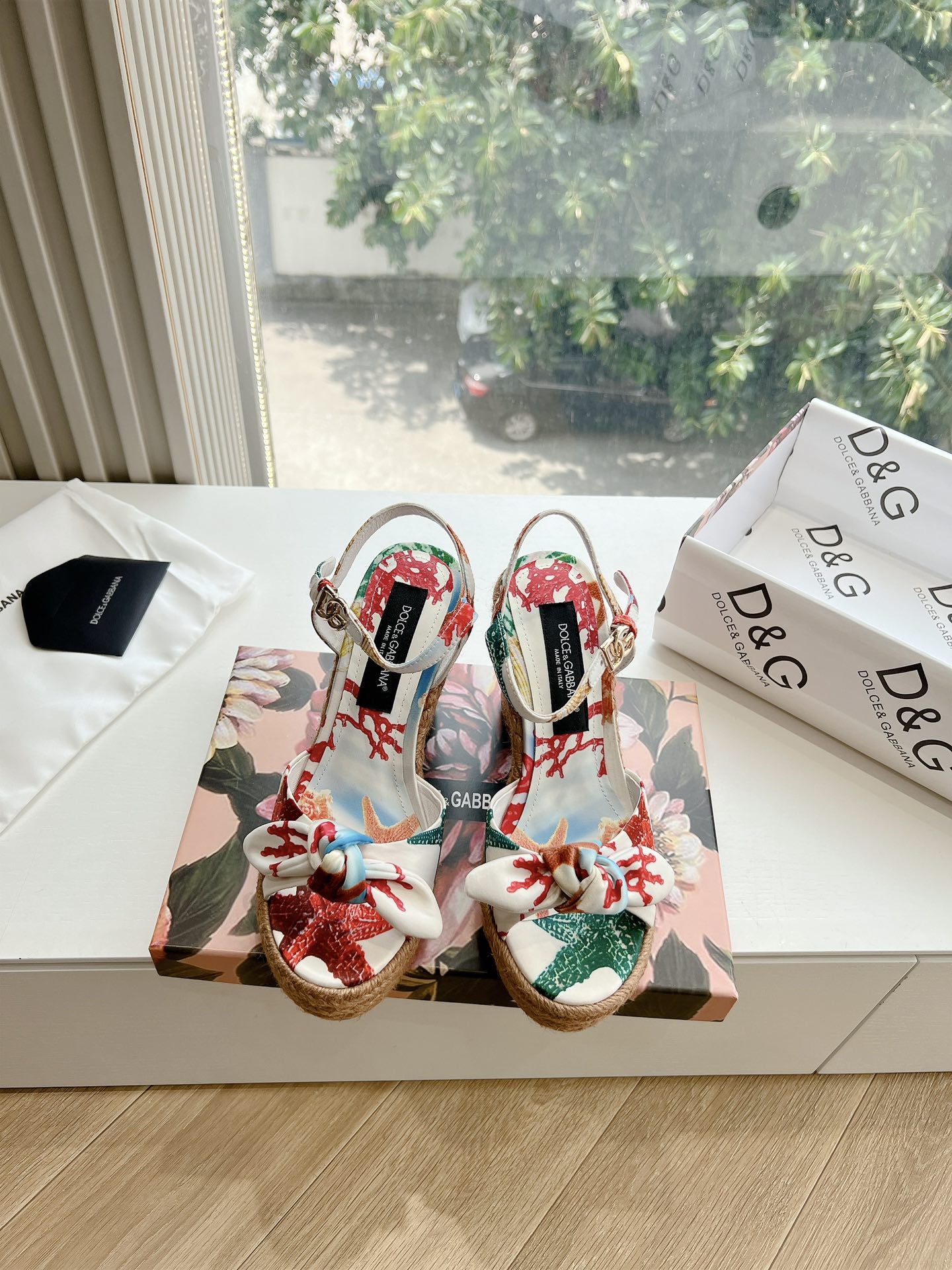 LuxluxHouse Best Quality Dolce & Gabbana Women Shoes