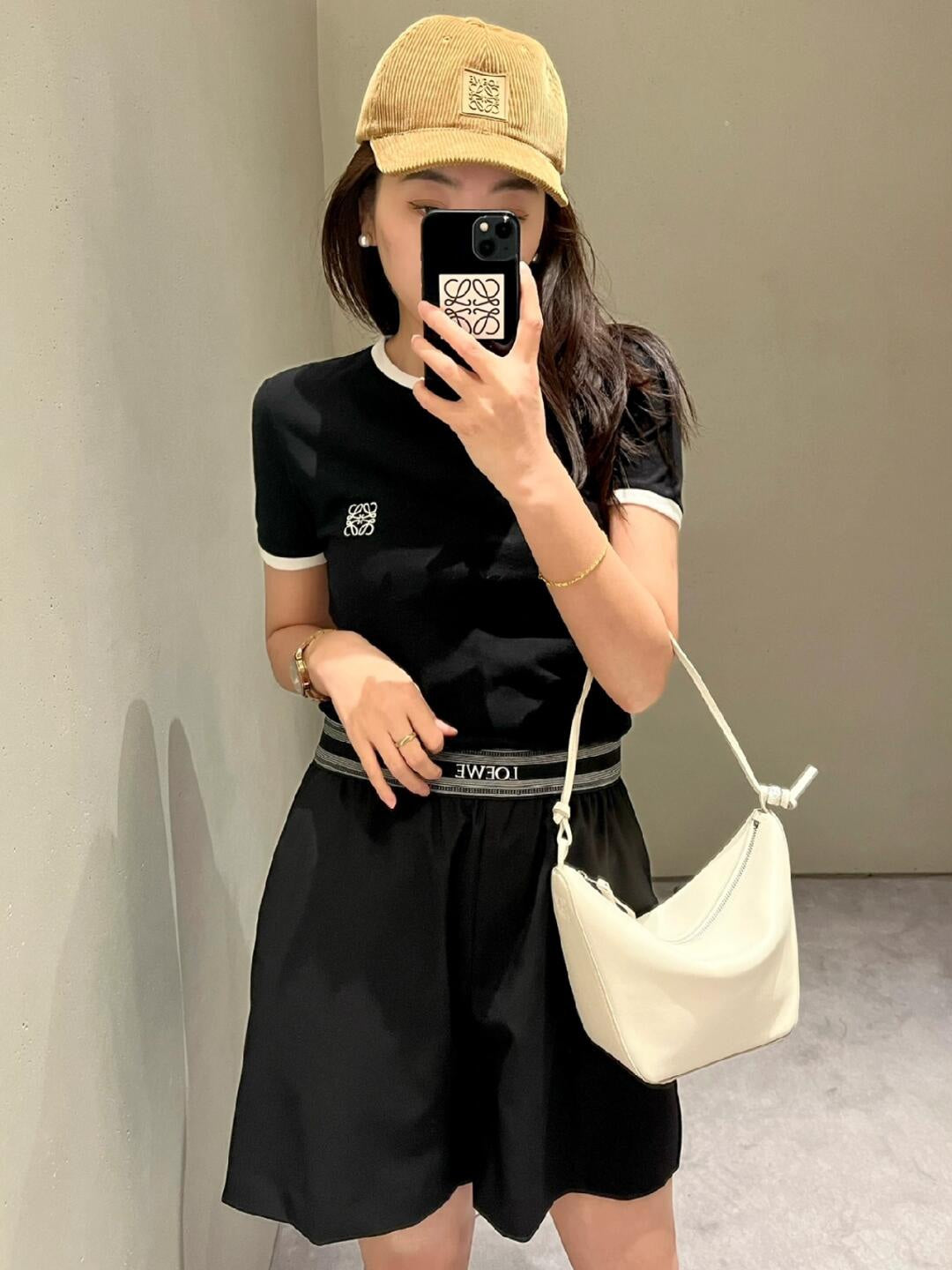 LuxluxHouse Best Quality Clothes T-shirt Loewe