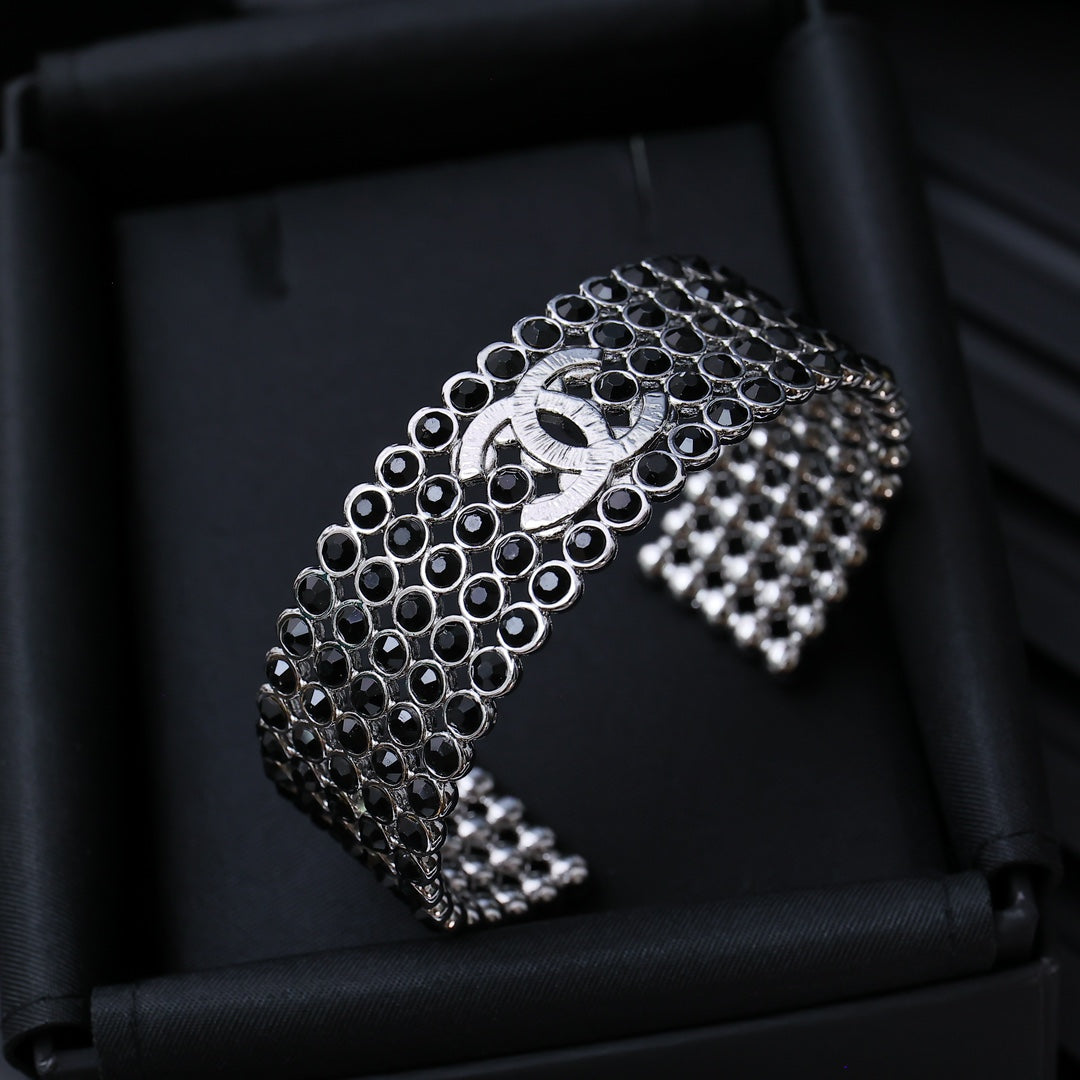 LuxluxHouse Best Quality Accessories Bracelet Bracelet Earrings Chanel Earrings
