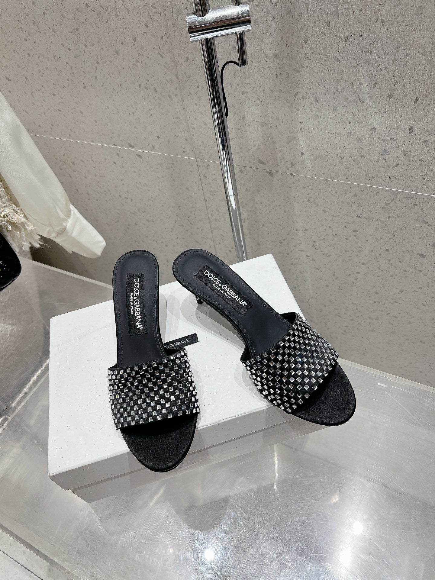LuxluxHouse Best Quality Dolce & Gabbana Women Shoes