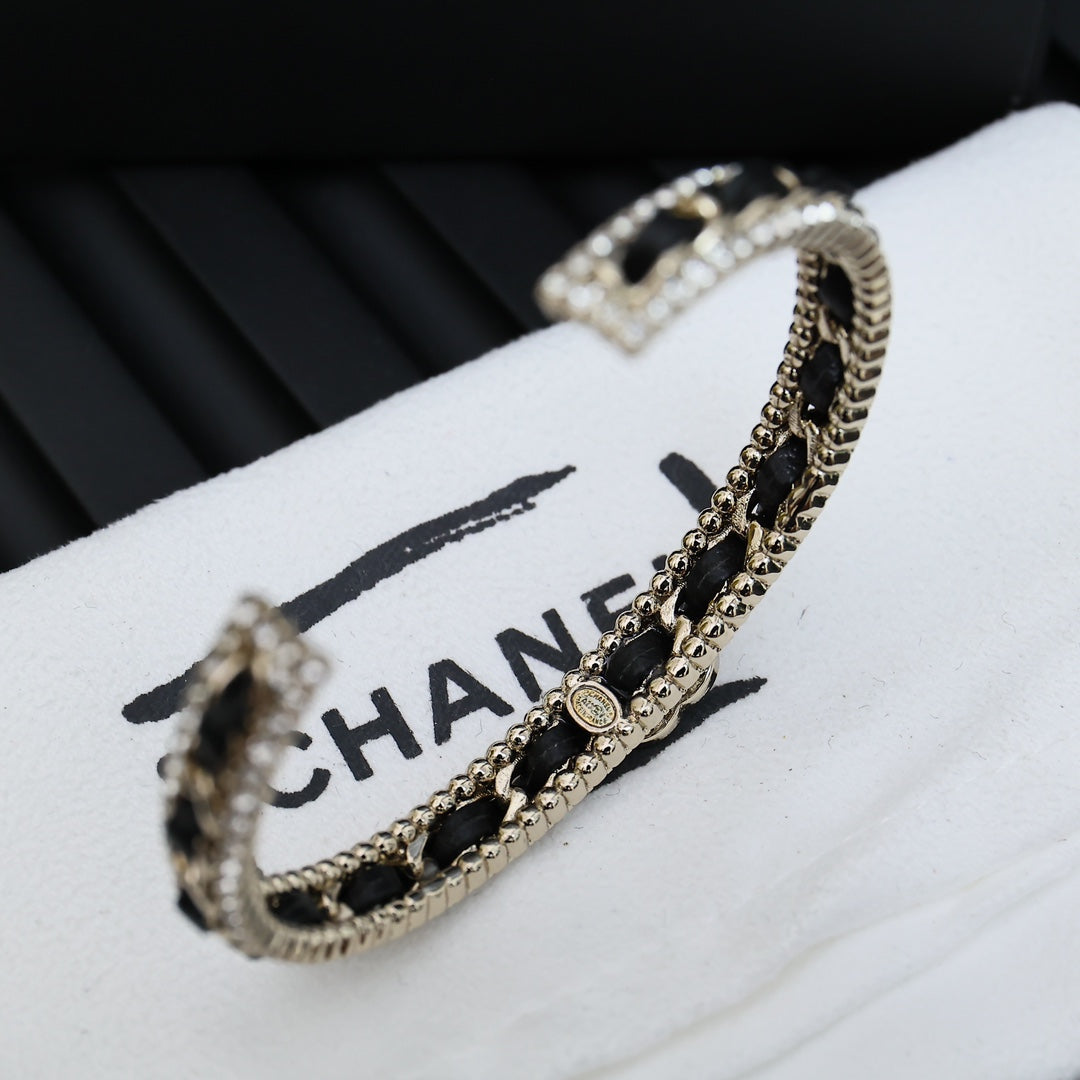LuxluxHouse Best Quality Accessories Bracelet Bracelet Earrings Chanel Earrings
