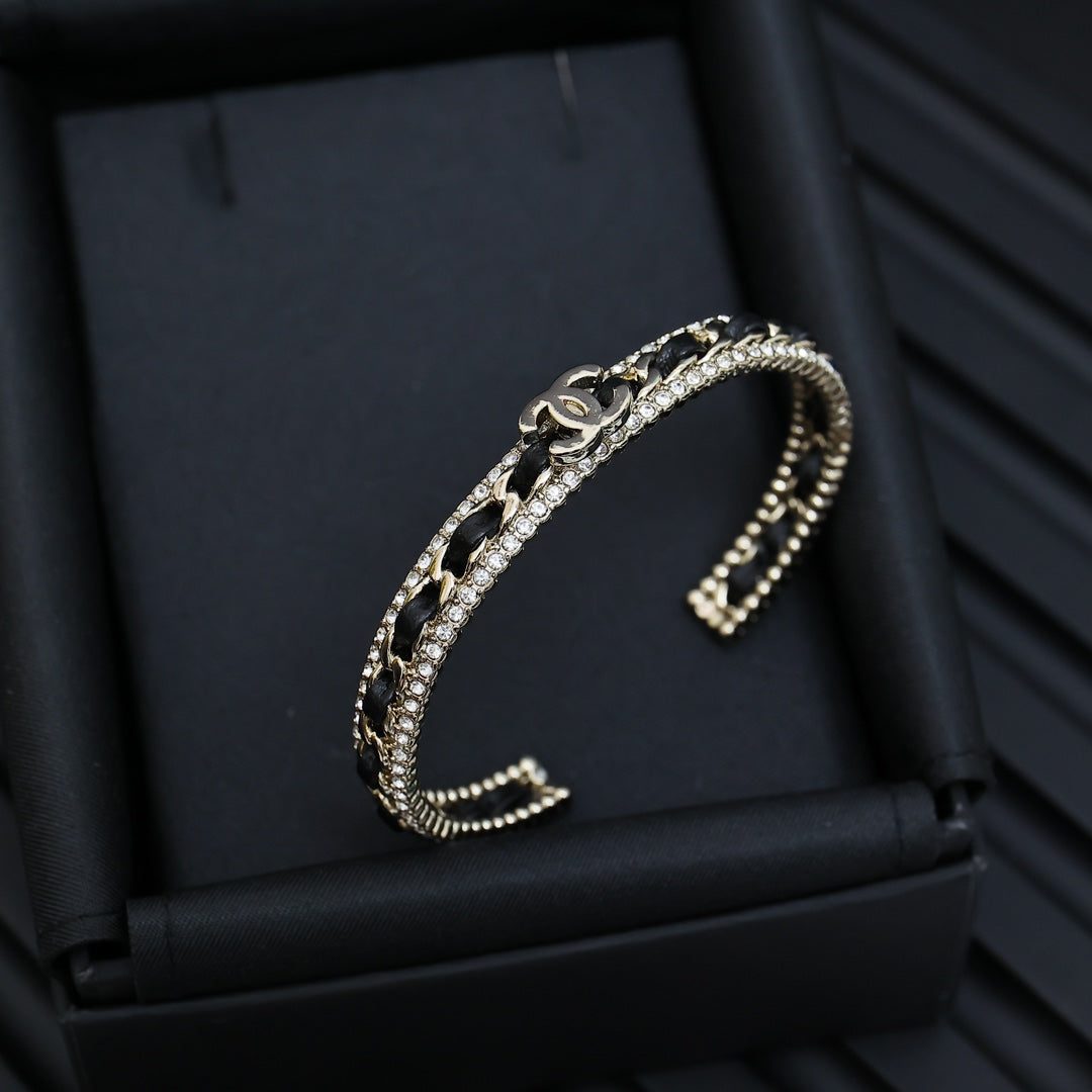 LuxluxHouse Best Quality Accessories Bracelet Bracelet Earrings Chanel Earrings