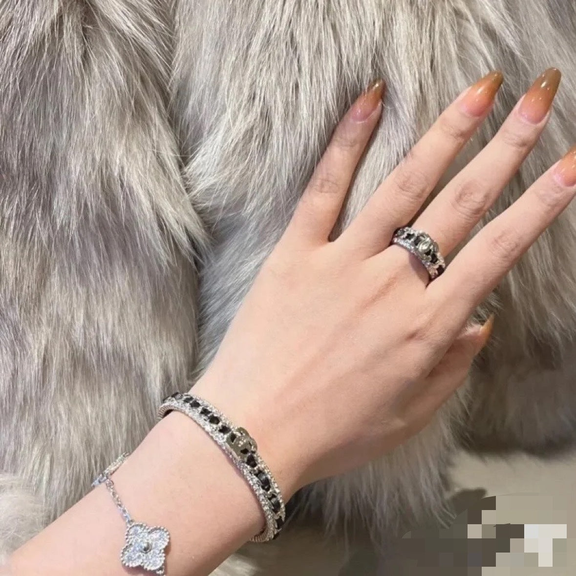 LuxluxHouse Best Quality Accessories Bracelet Bracelet Earrings Chanel Earrings