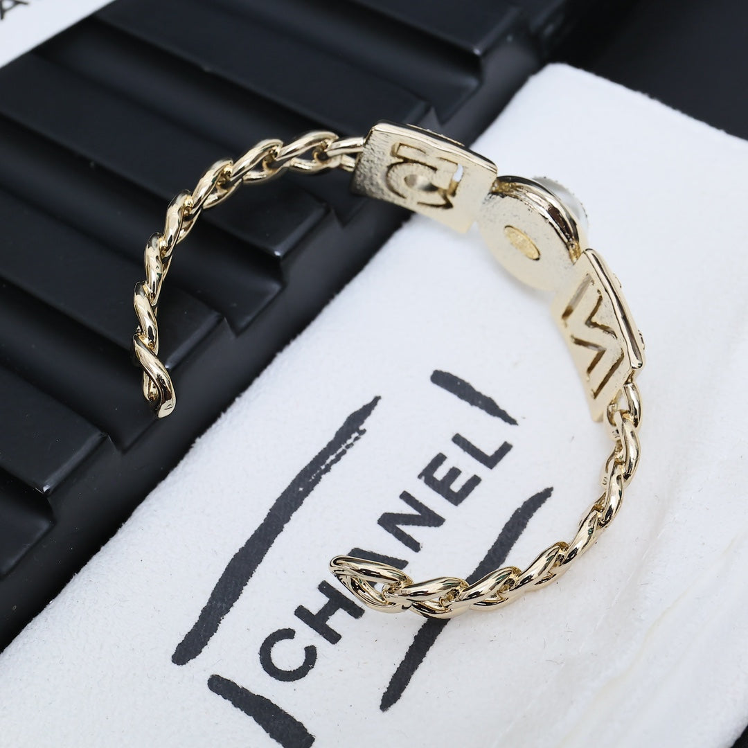 LuxluxHouse Best Quality Accessories Bracelet Bracelet Earrings Chanel Earrings