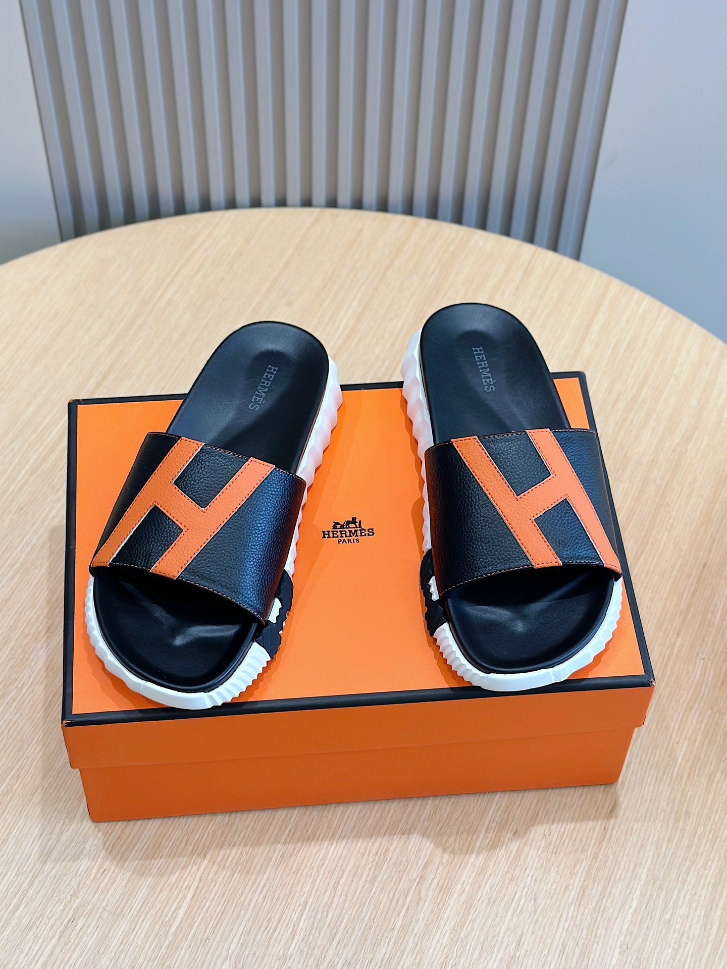LuxluxHouse Best Quality Sandals Hermes