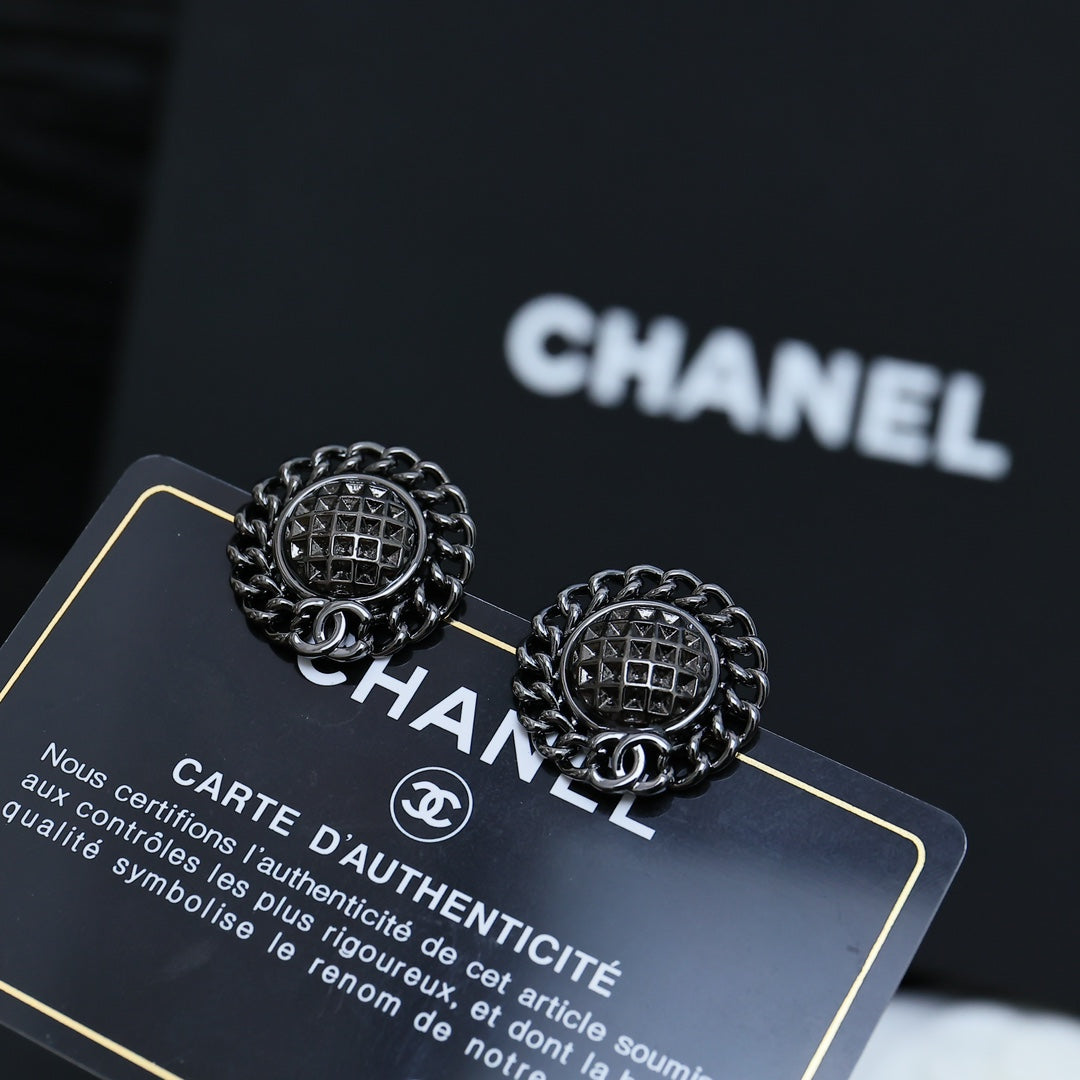 LuxluxHouse Best Quality Accessories Chanel Earrings