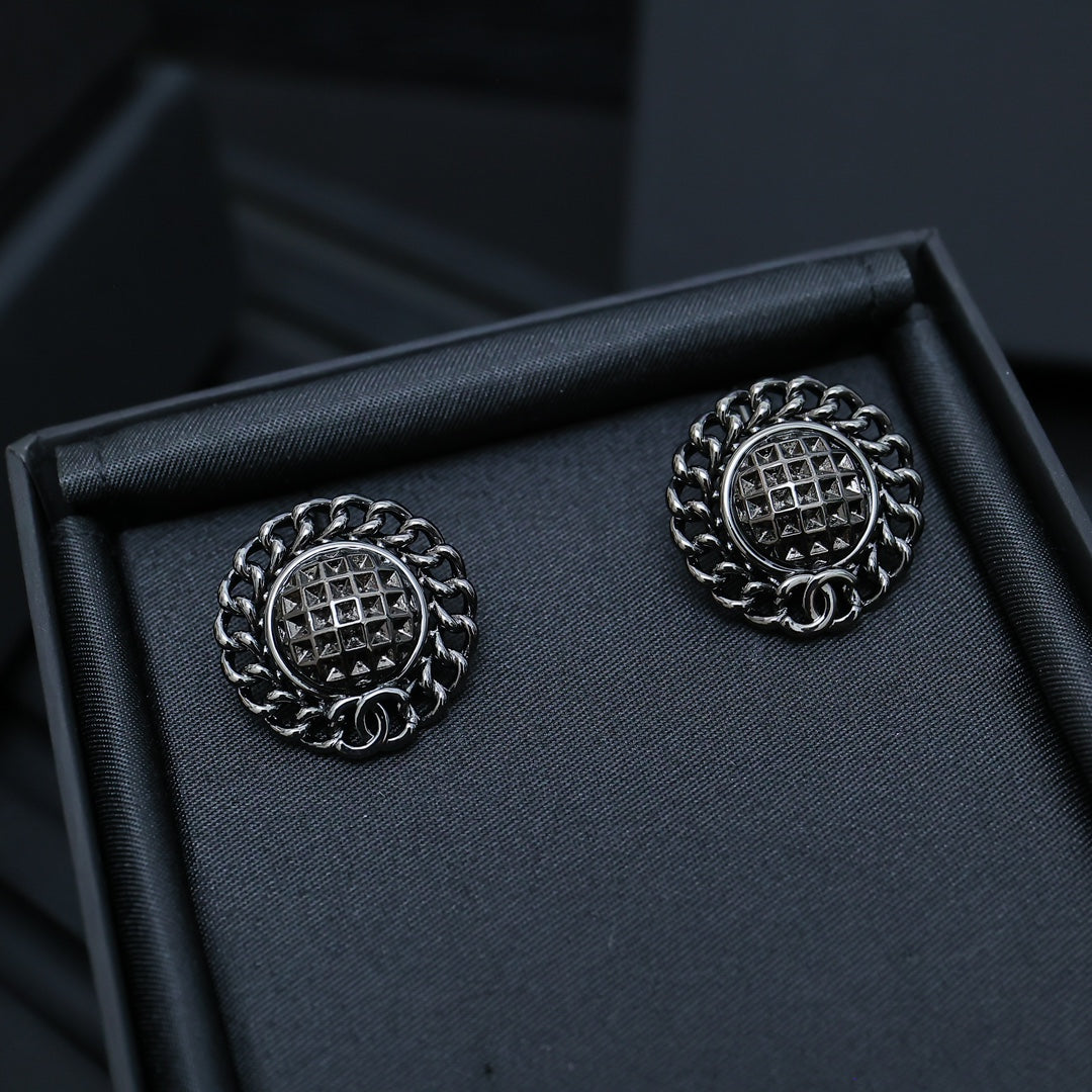 LuxluxHouse Best Quality Accessories Chanel Earrings