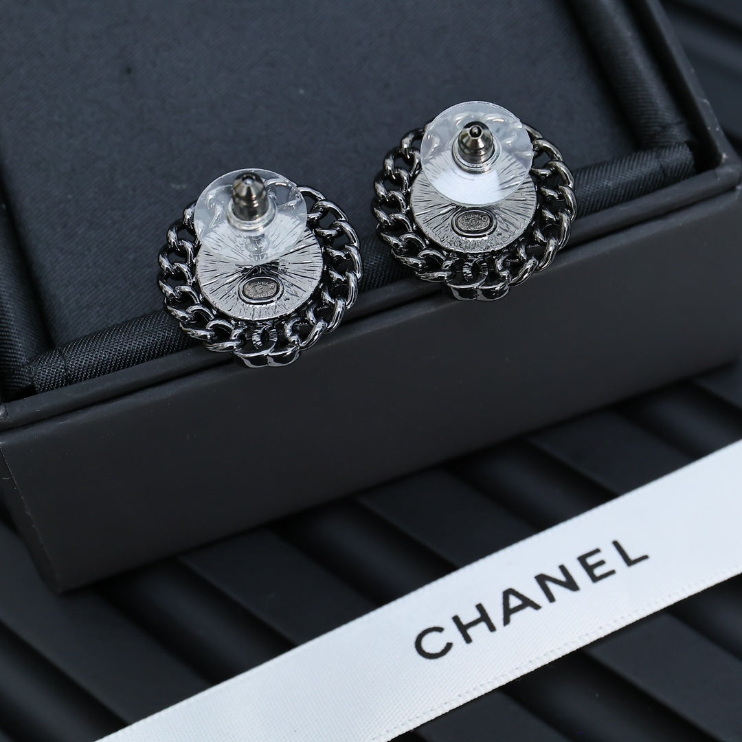 LuxluxHouse Best Quality Accessories Chanel Earrings