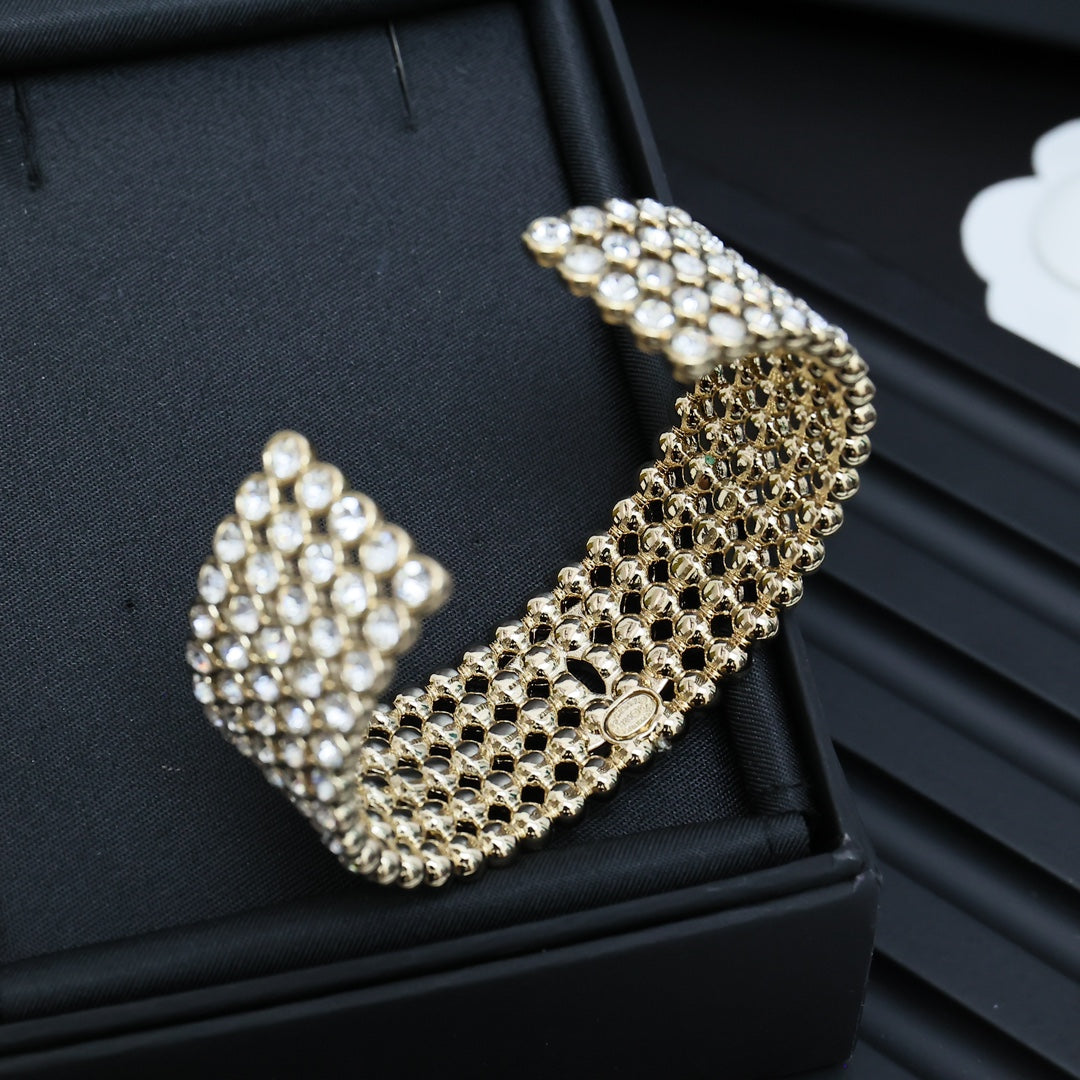 LuxluxHouse Best Quality Accessories Bracelet Bracelet Earrings Chanel Earrings