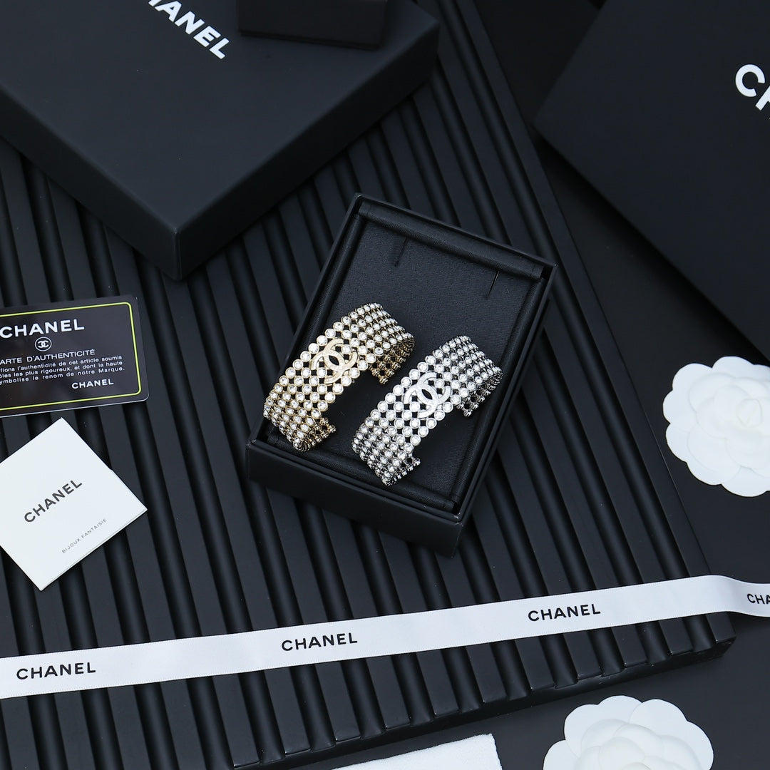 LuxluxHouse Best Quality Accessories Bracelet Bracelet Earrings Chanel Earrings