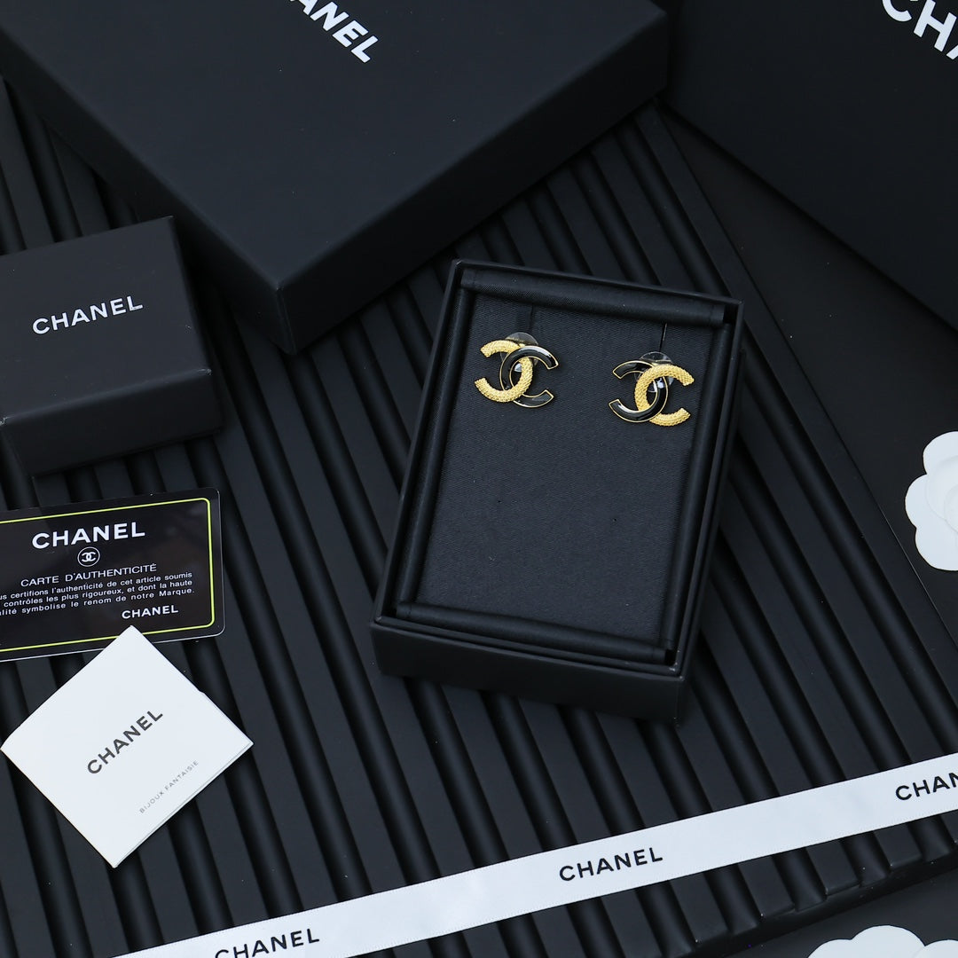 LuxluxHouse Best Quality Accessories Chanel Earrings