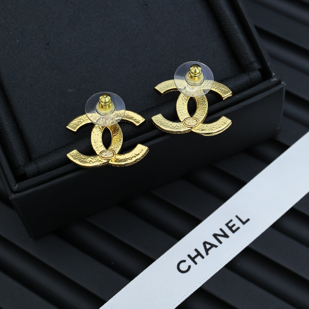 LuxluxHouse Best Quality Accessories Chanel Earrings