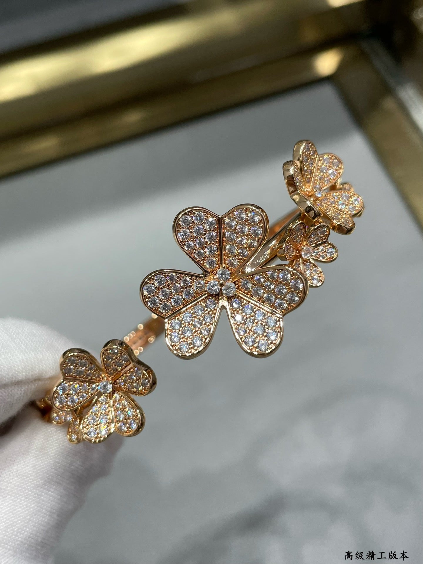 LuxluxHouse Best Quality Accessories Van Cleef & Arpels