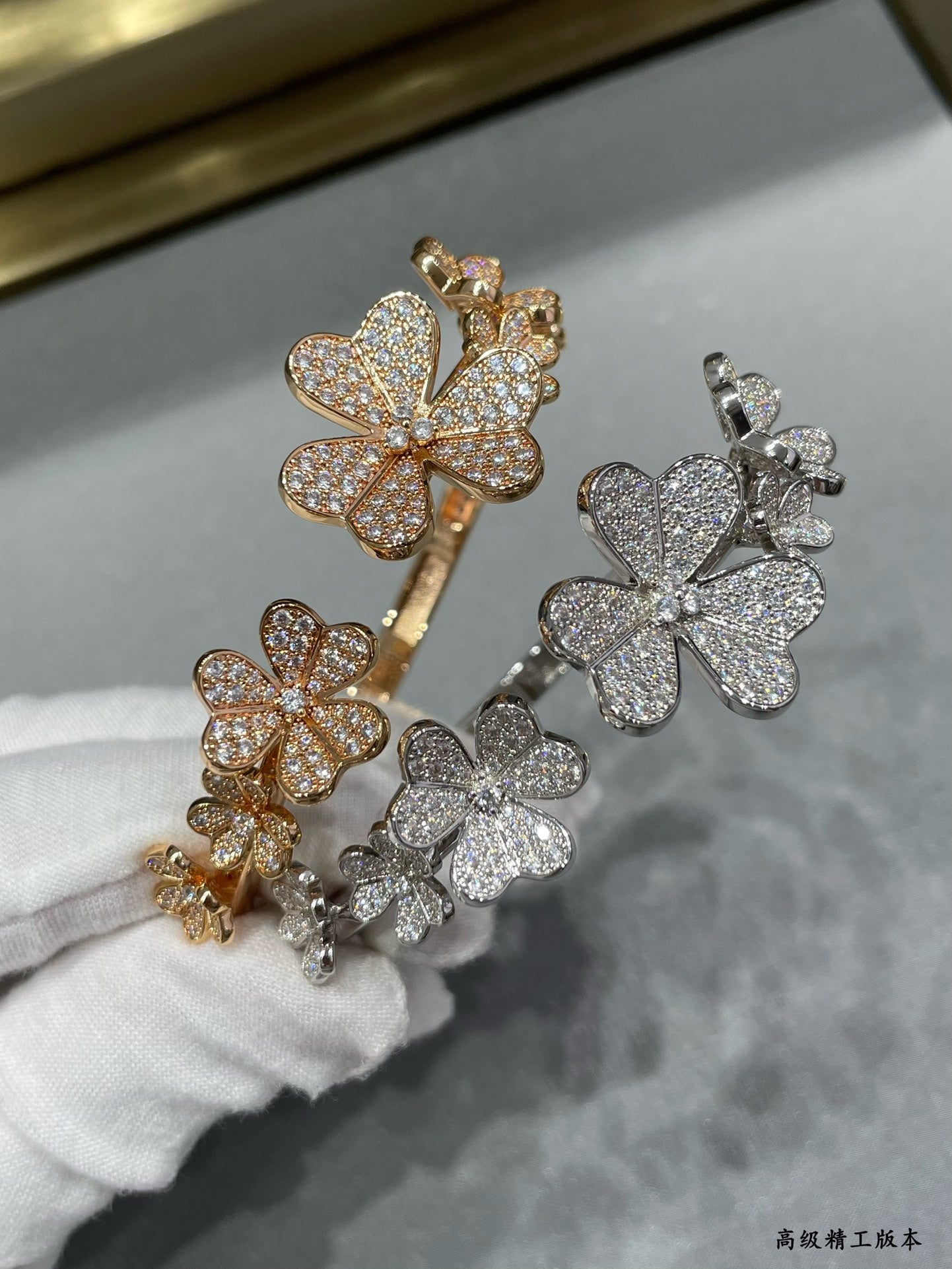 LuxluxHouse Best Quality Accessories Van Cleef & Arpels