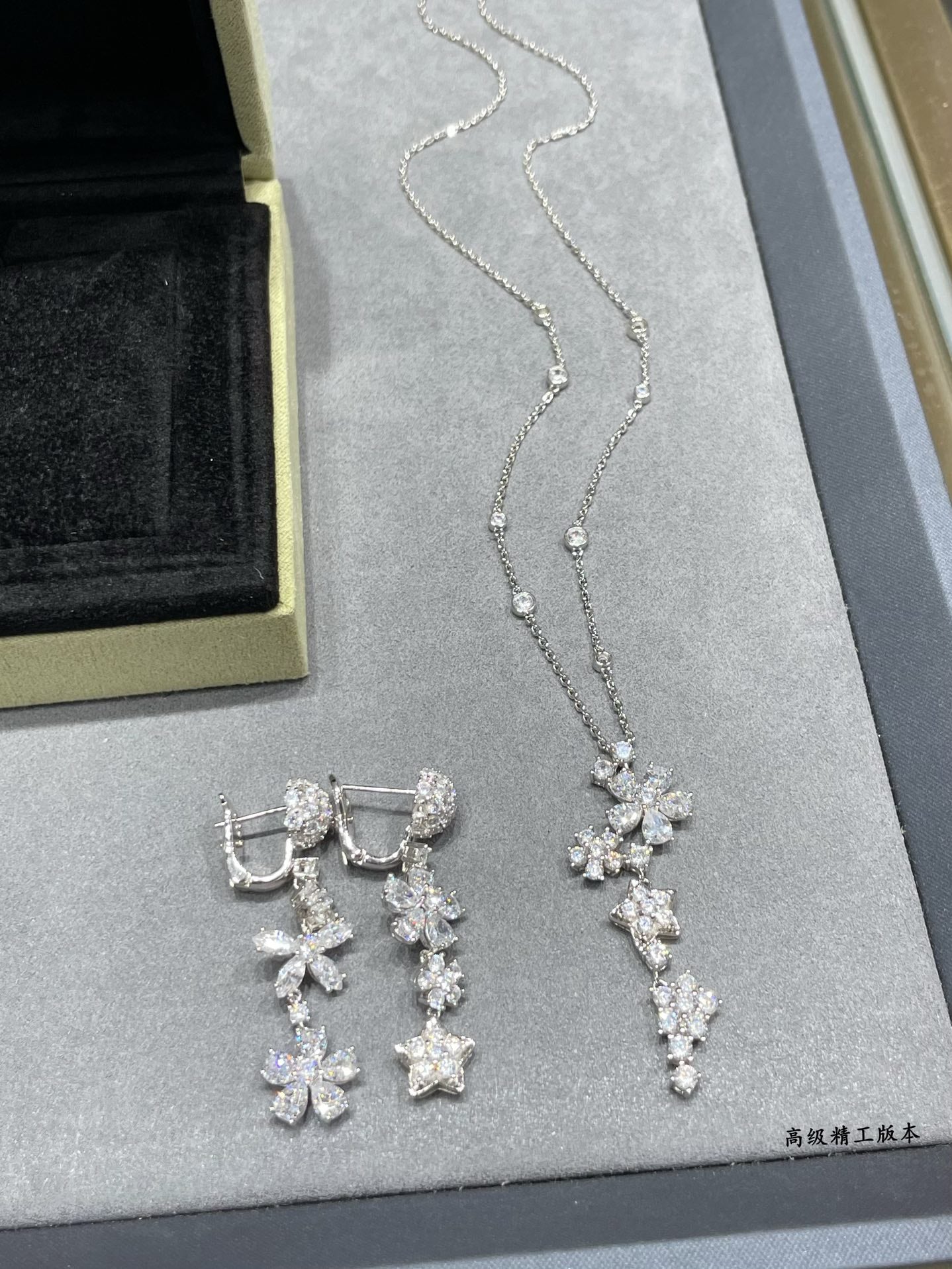 LuxluxHouse Best Quality Accessories Van Cleef & Arpels