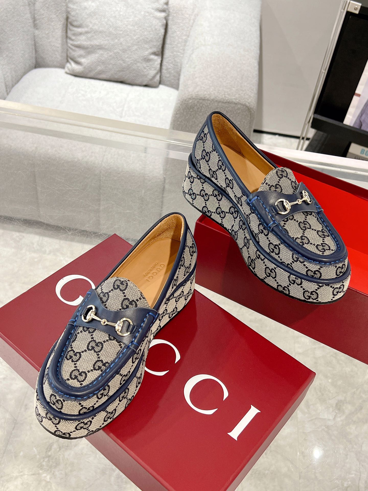 LuxluxHouse Best Quality Gucci Women Shoes