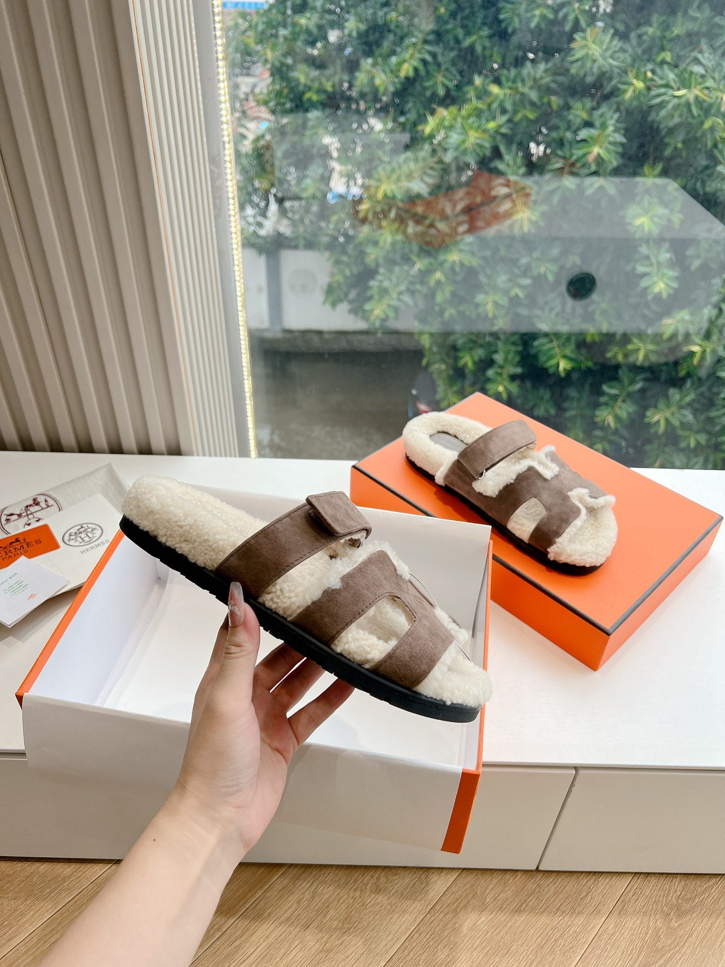 LuxluxHouse Best Quality Women Shoes Hermes