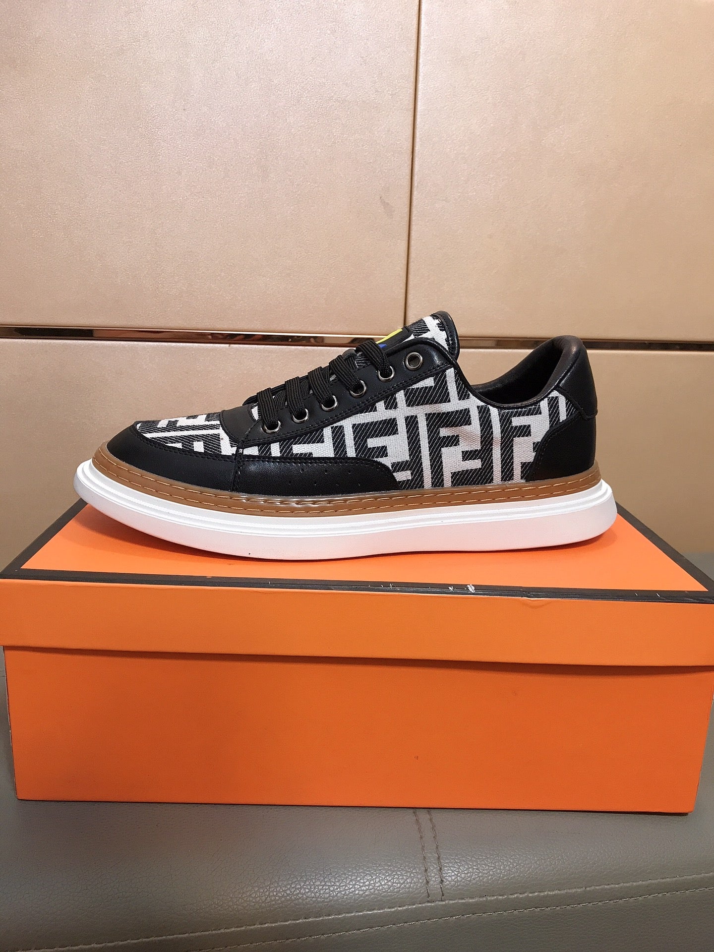 LuxluxHouse Best Quality Shoes Fendi