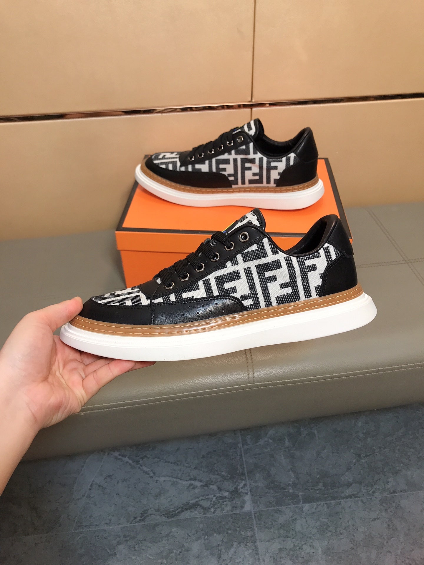 LuxluxHouse Best Quality Shoes Fendi