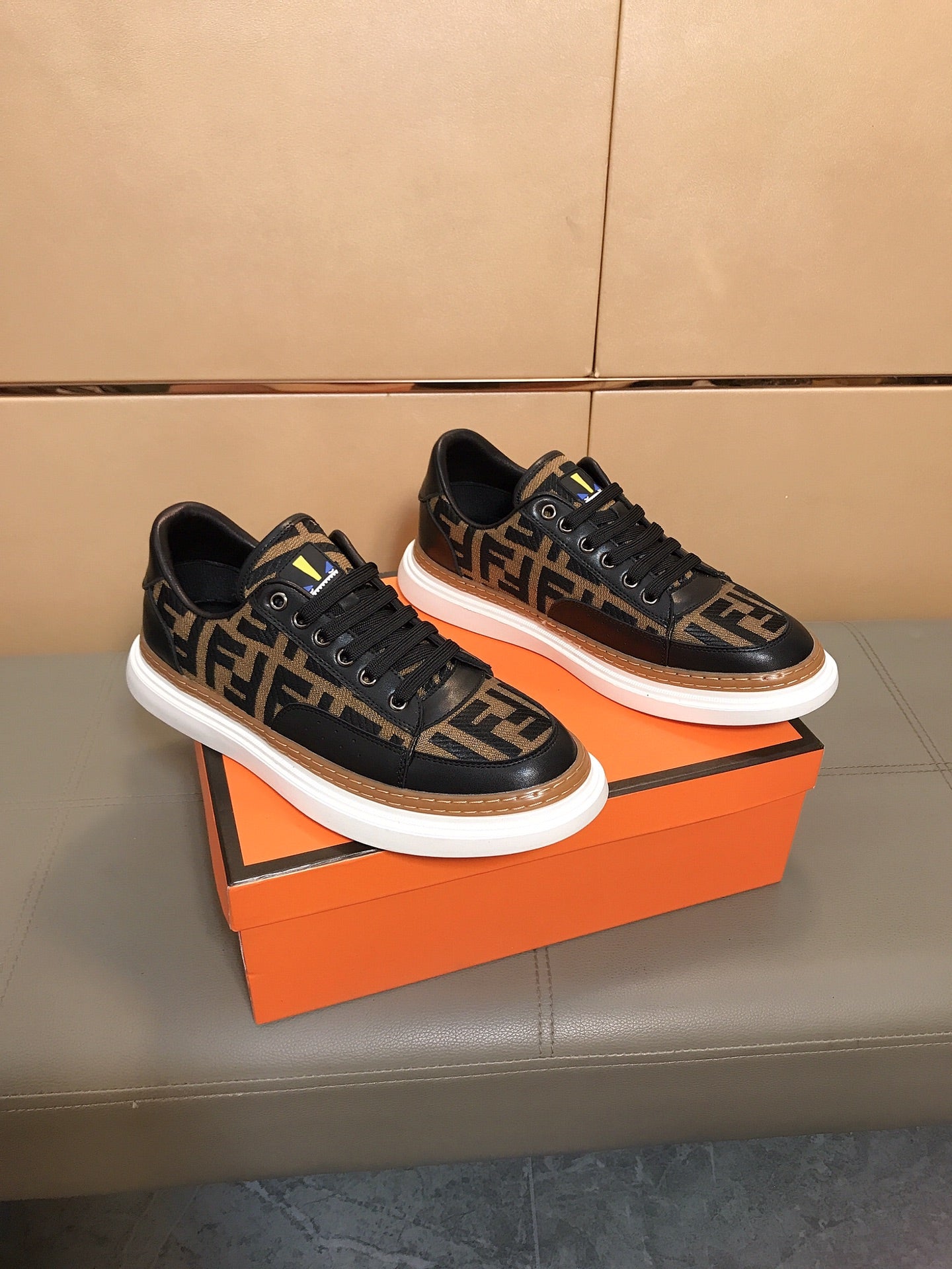 LuxluxHouse Best Quality Shoes Fendi