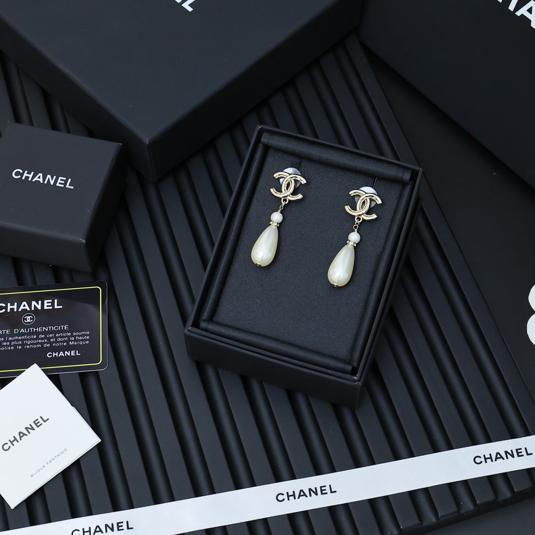 LuxluxHouse Best Quality Accessories Chanel Earrings