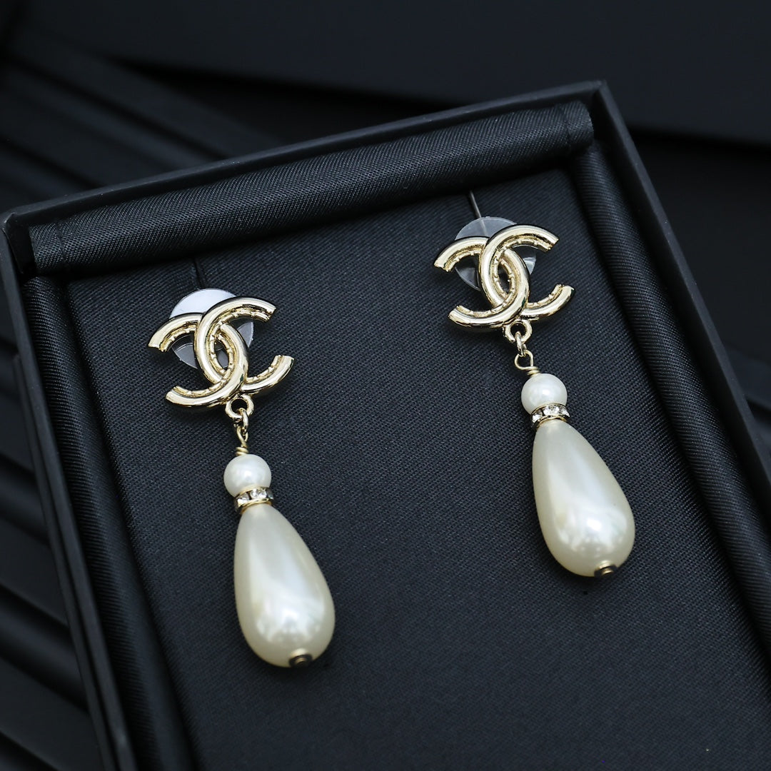 LuxluxHouse Best Quality Accessories Chanel Earrings