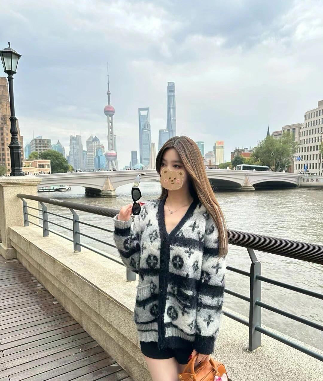 LuxluxHouse Best Quality Clothes Hoodie & Sweater Louis Vuitton