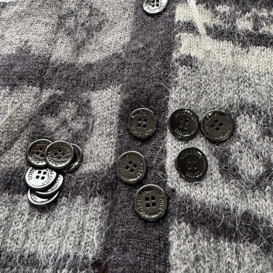 LuxluxHouse Best Quality Clothes Hoodie & Sweater Louis Vuitton