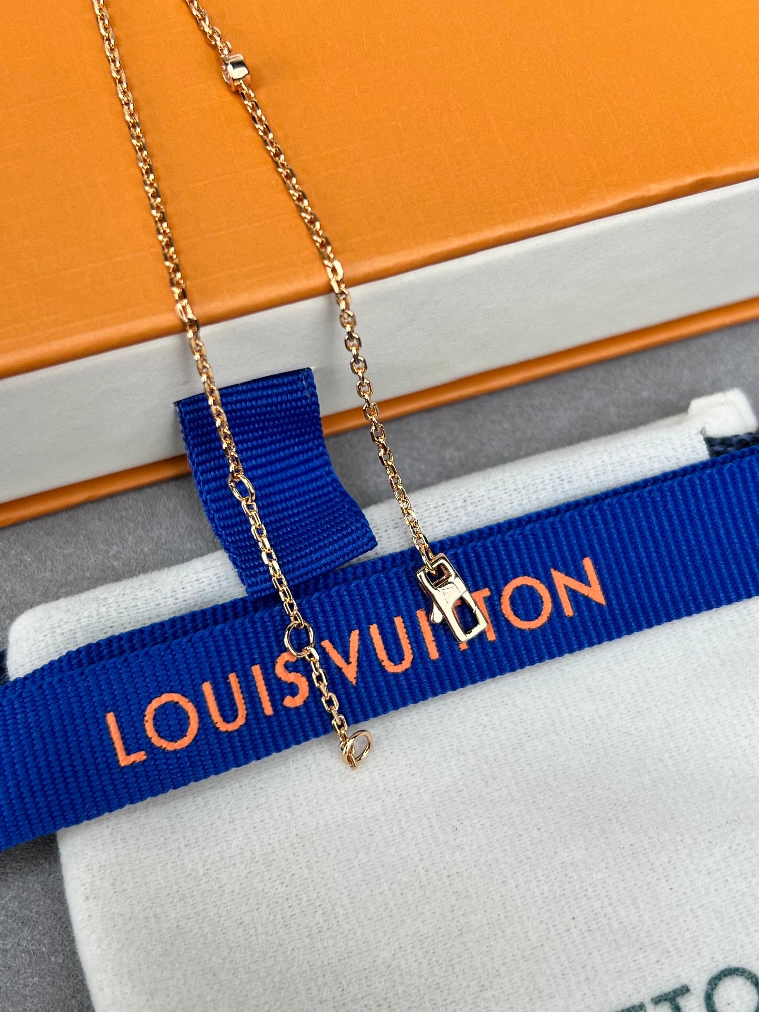 LuxluxHouse Best Quality Accessories Bracelet Louis Vuitton
