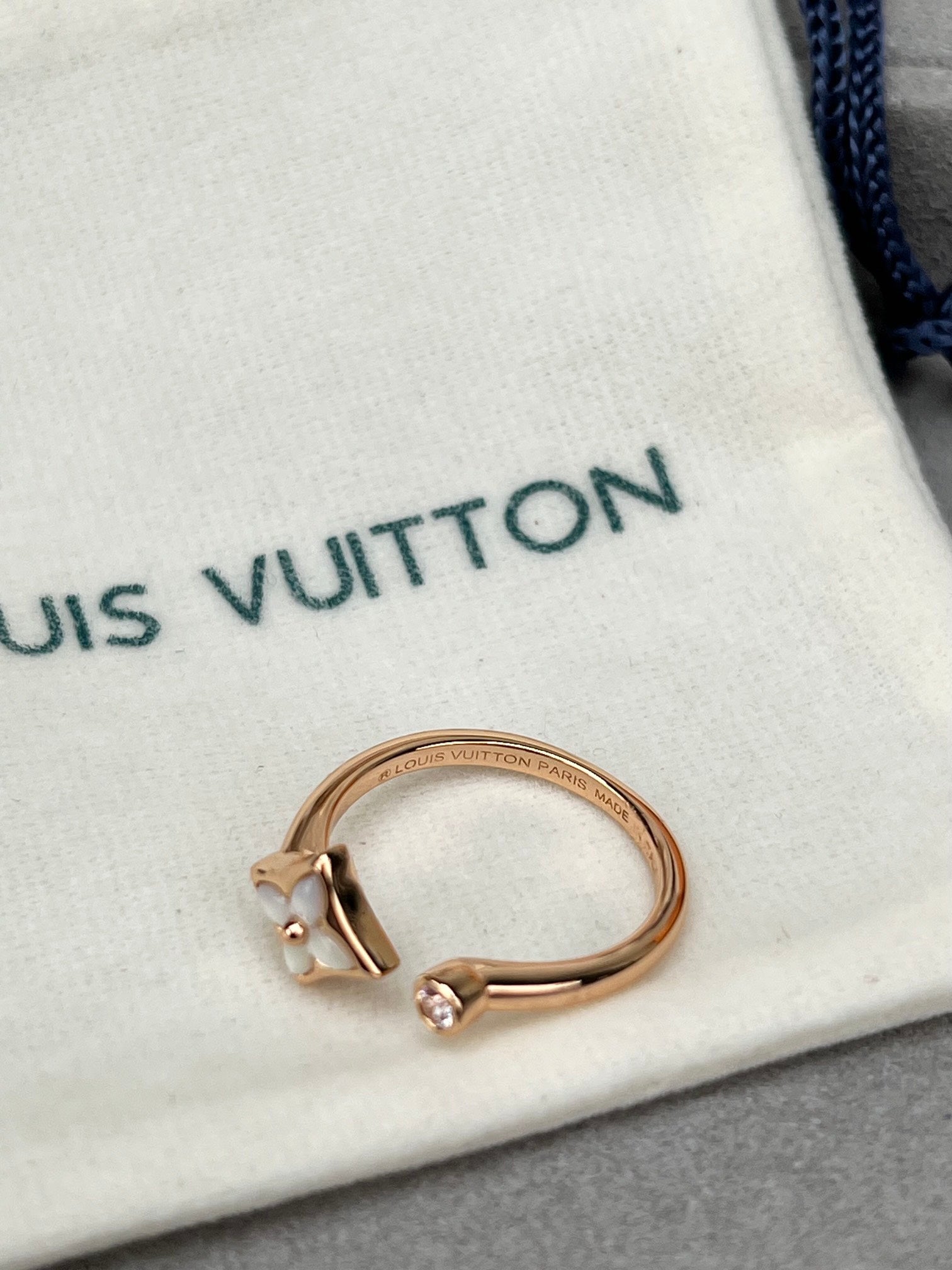 LuxluxHouse Best Quality Accessories Ring Louis Vuitton