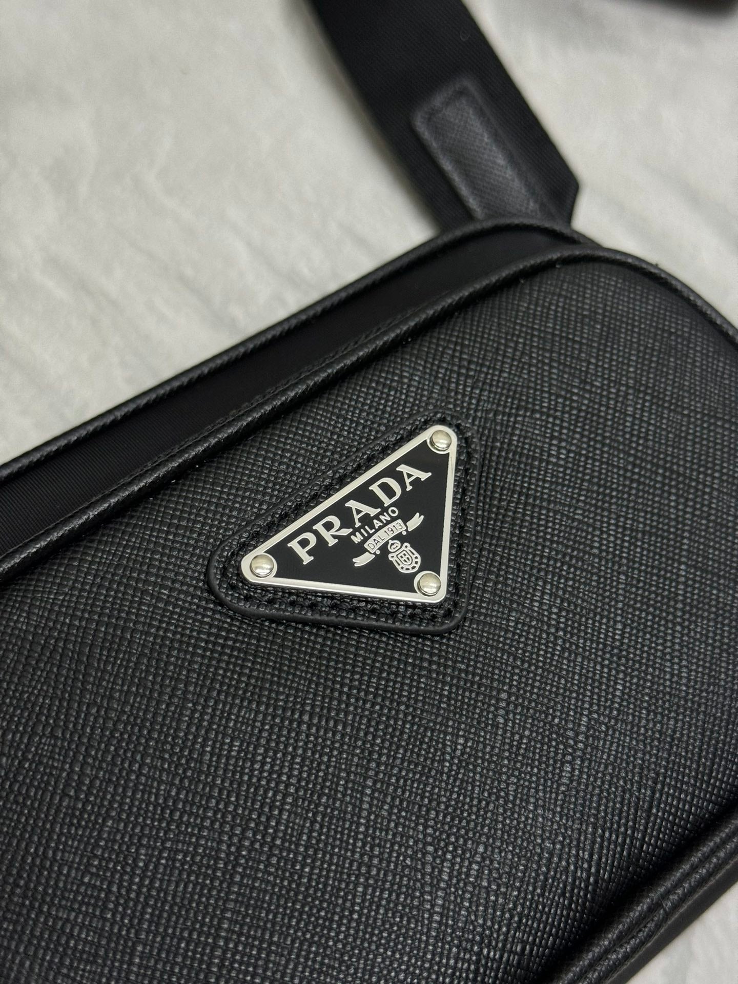 LuxluxHouse Best Quality Bags Prada Women Men