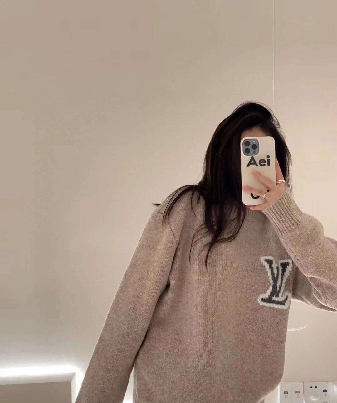 LuxluxHouse Best Quality Clothes Hoodie & Sweater Louis Vuitton